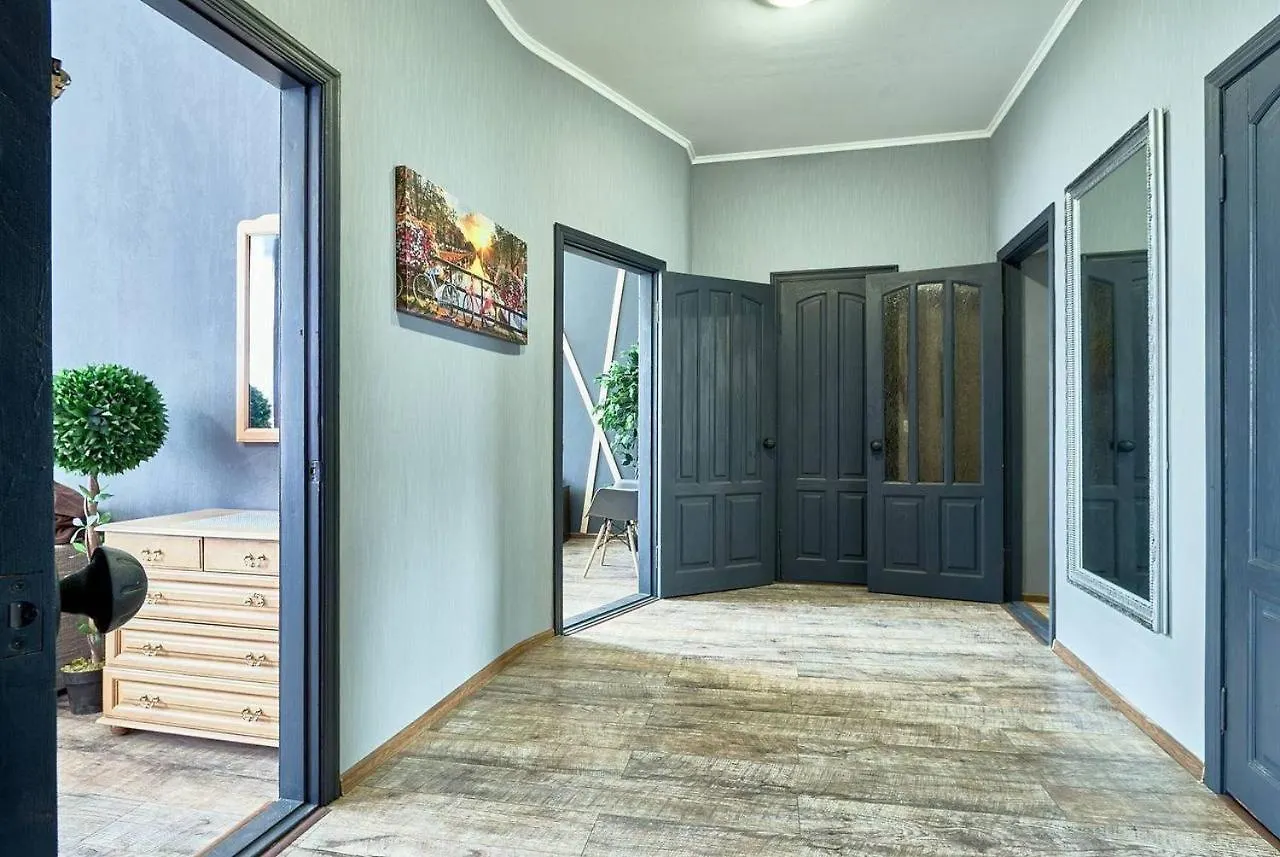 Appartement Three Separate Bedrooms - Shota Rustaveli Street 14 Kiev Oekraïne