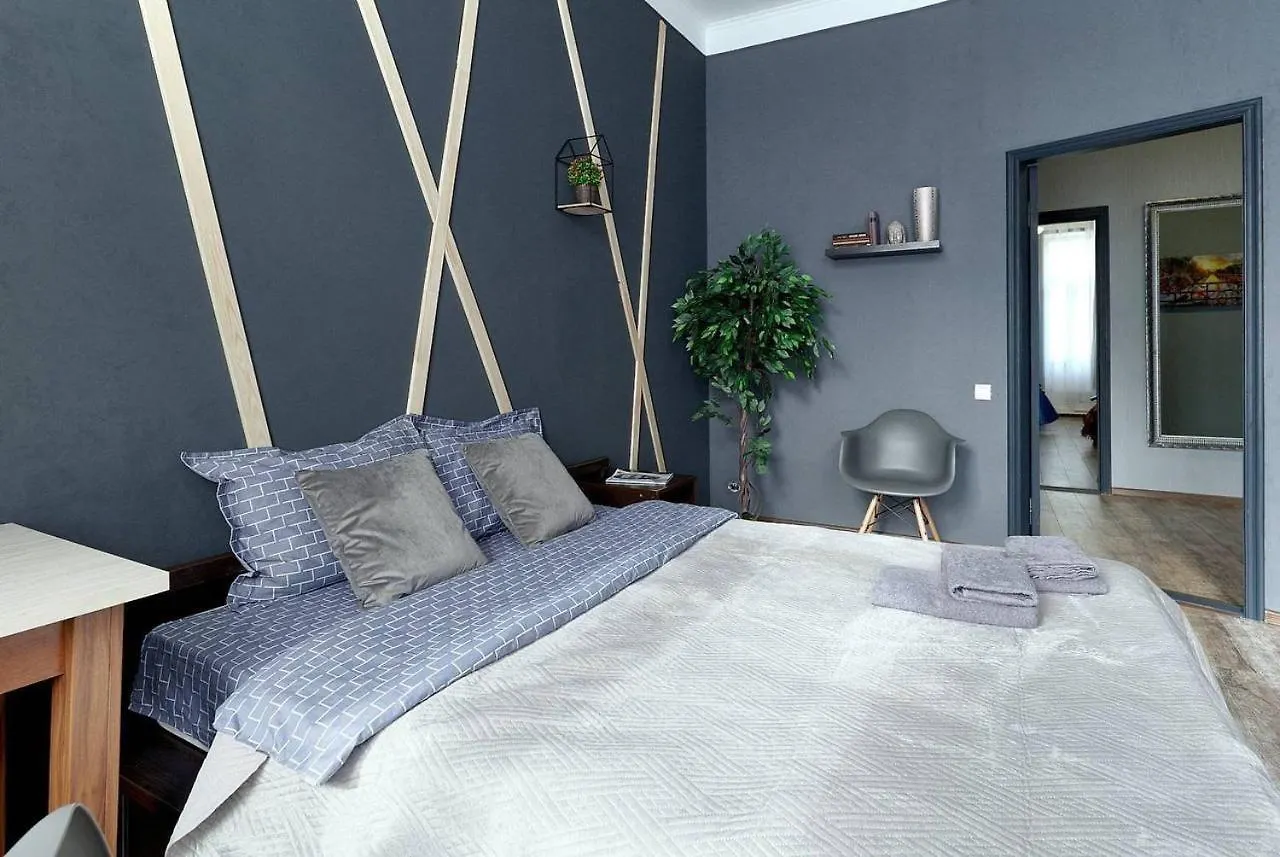 Three Separate Bedrooms - Shota Rustaveli Street 14 Kiev